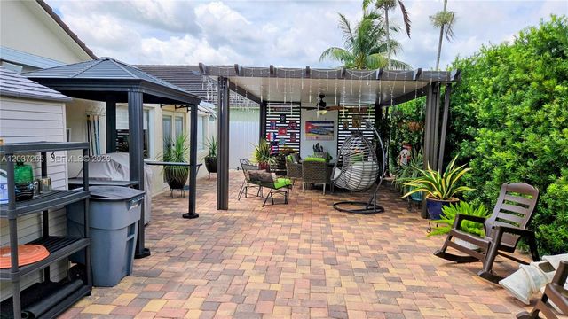 17124 SW 143rd Pl 0, Miami, FL 33177