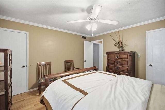 402 Olde Mill Lane 402, Norcross, GA 30093