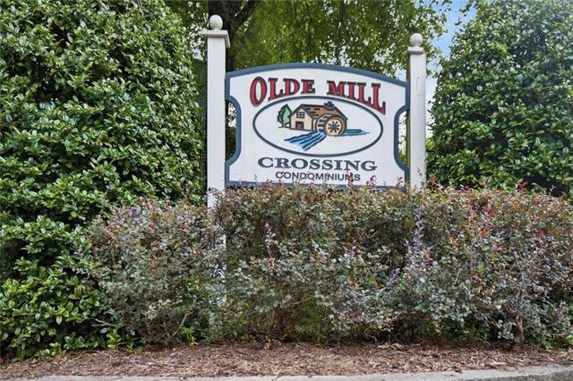 402 Olde Mill Lane 402, Norcross, GA 30093