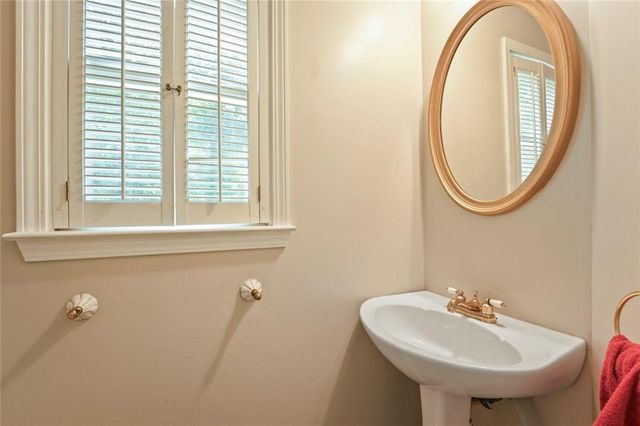 2895 Hilton Circle NW, Kennesaw, GA 30152