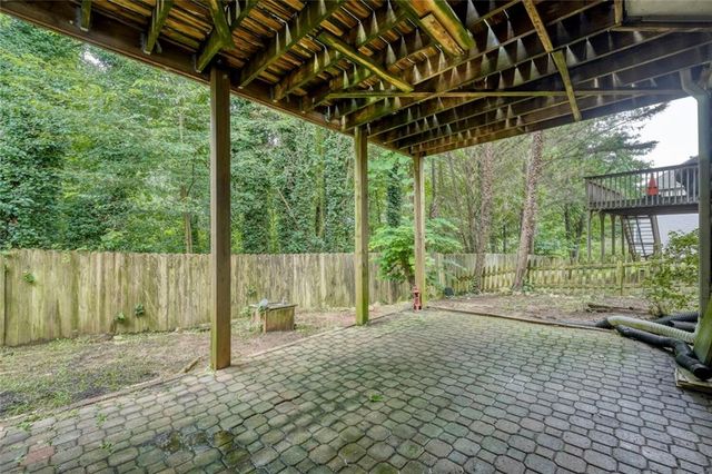 2895 Hilton Circle NW, Kennesaw, GA 30152