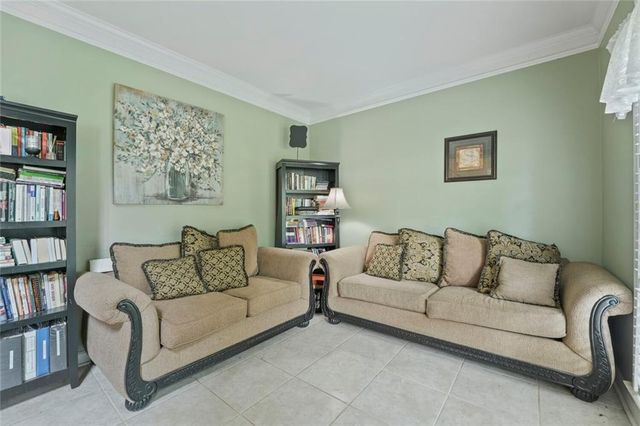 2895 Hilton Circle NW, Kennesaw, GA 30152