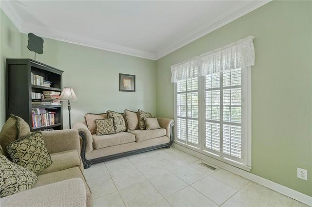 2895 Hilton Circle NW, Kennesaw, GA 30152
