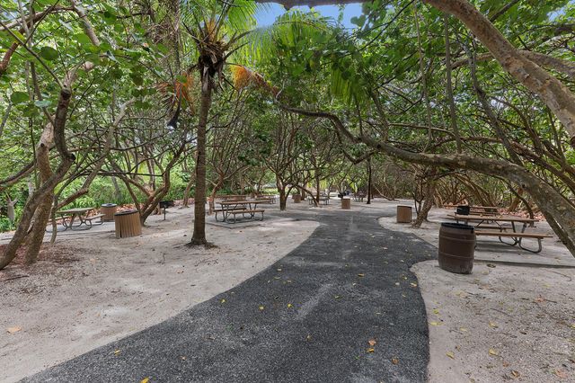 255 High Point Court C, Boynton Beach, FL 33435