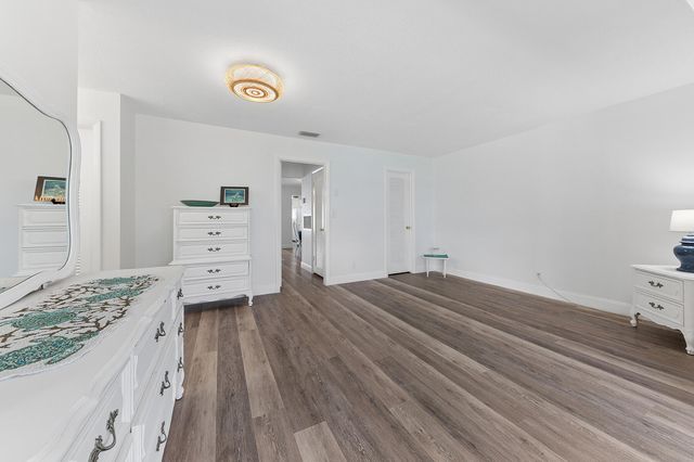 255 High Point Court C, Boynton Beach, FL 33435
