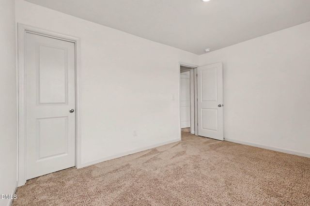 480 N Great White Way, Clayton, NC 27527
