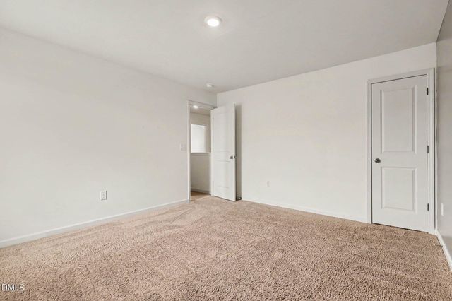 480 N Great White Way, Clayton, NC 27527