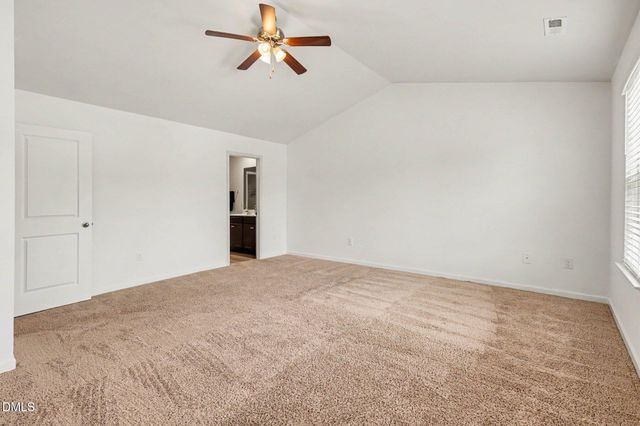 480 N Great White Way, Clayton, NC 27527