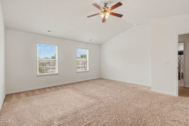 480 N Great White Way, Clayton, NC 27527
