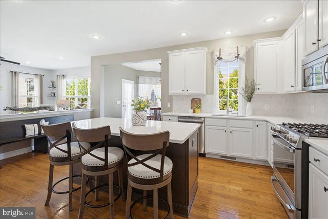 1400 PICKET DR, Lancaster, PA 17601