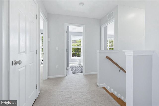 1400 PICKET DR, Lancaster, PA 17601