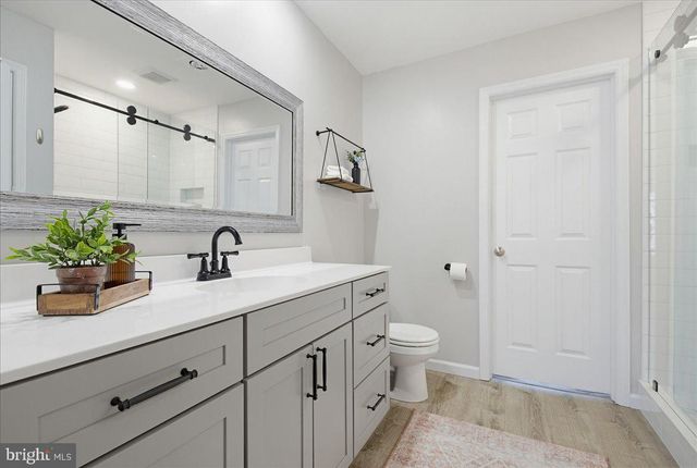 1400 PICKET DR, Lancaster, PA 17601