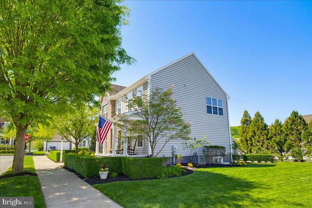 1400 PICKET DR, Lancaster, PA 17601