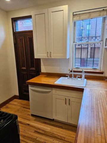 831 Dounton Way, Allegheny West, PA 15233