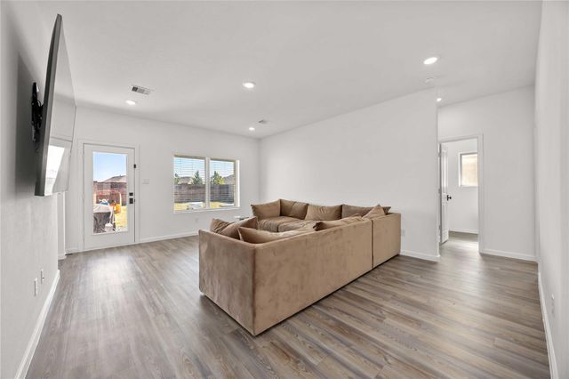 19818 Sienna Green Drive, Hockley, TX 77447