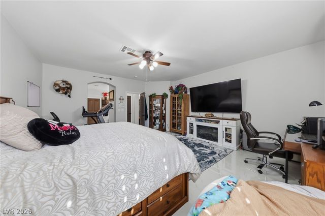 1763 Crystal Stream Avenue, Henderson, NV 89012