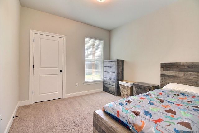 10462 Highcrest Dr, Denham Springs, LA 70706