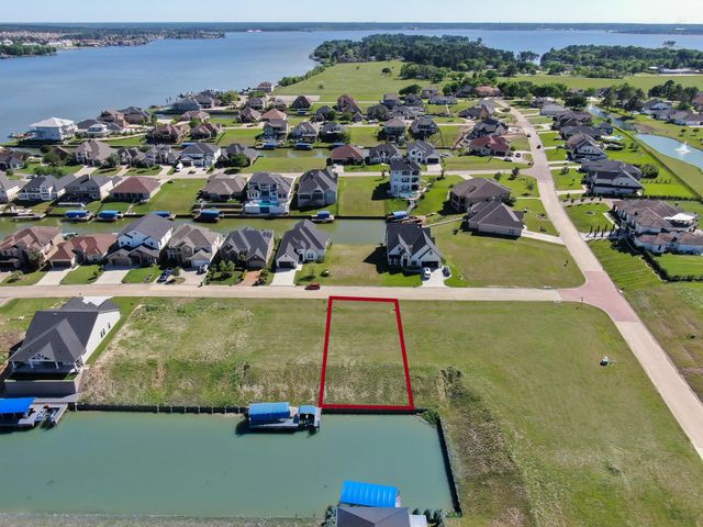 12590 Saint Louis Court, Willis, TX 77318
