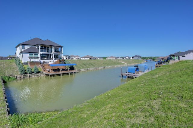 12590 Saint Louis Court, Willis, TX 77318