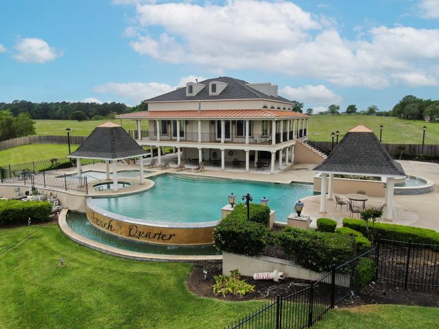 12590 Saint Louis Court, Willis, TX 77318
