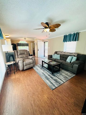 11102 N Landings Road, Monticello, IN 47960