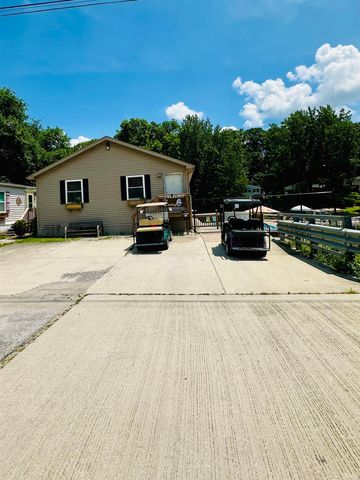 11102 N Landings Road, Monticello, IN 47960