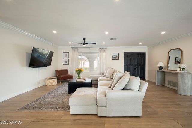 3130 N 62nd Street, Scottsdale, AZ 85251