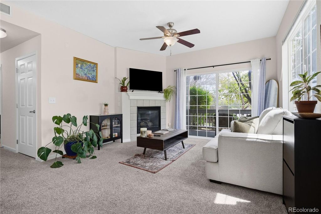 8105 E 11th Avenue 1G, Denver, CO 80220