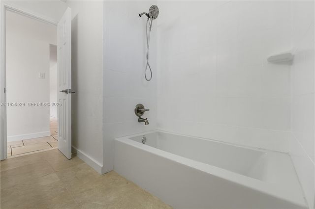 232 SE 6th St, Dania Beach, FL 33004