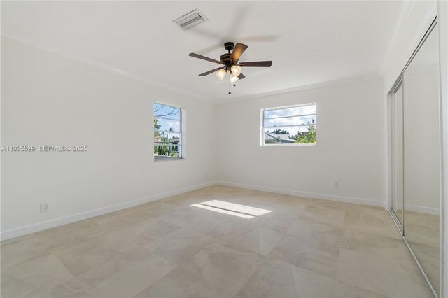 232 SE 6th St, Dania Beach, FL 33004