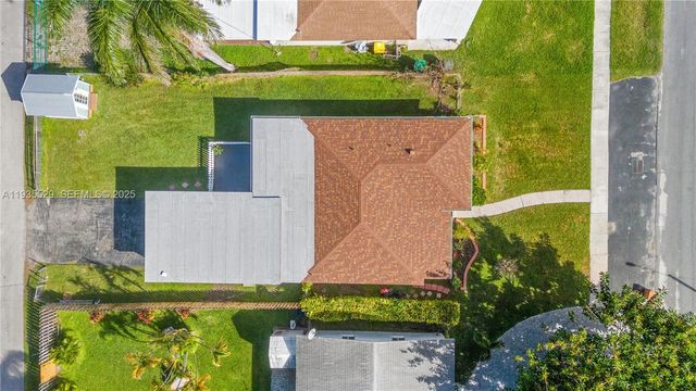 232 SE 6th St, Dania Beach, FL 33004