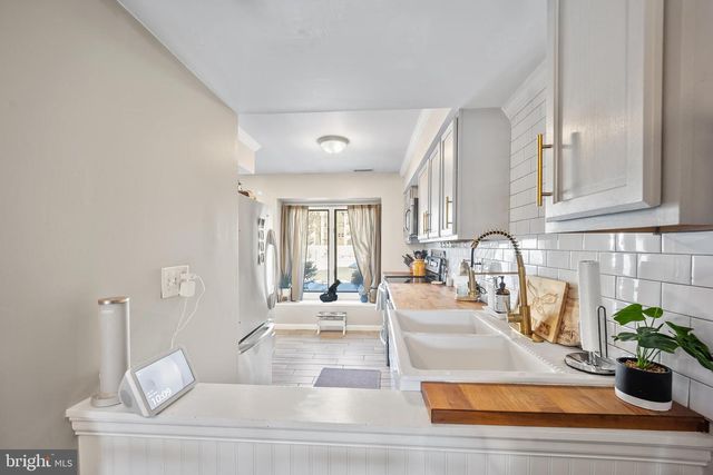 25 APPLEY CT, Cherry Hill, NJ 08002