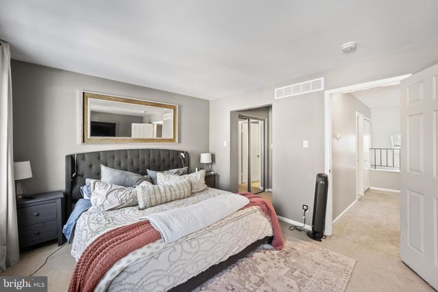 25 APPLEY CT, Cherry Hill, NJ 08002