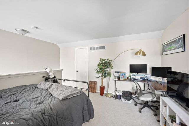 25 APPLEY CT, Cherry Hill, NJ 08002