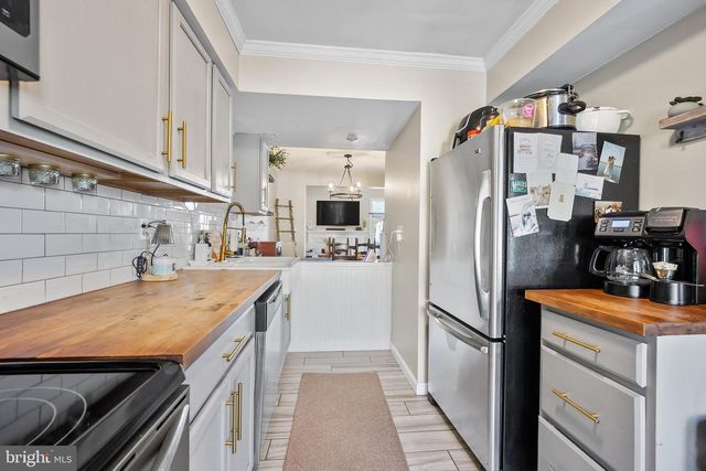 25 APPLEY CT, Cherry Hill, NJ 08002