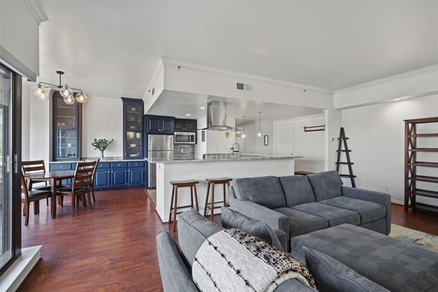 3030 Mckinney Avenue 404, Dallas, TX 75204