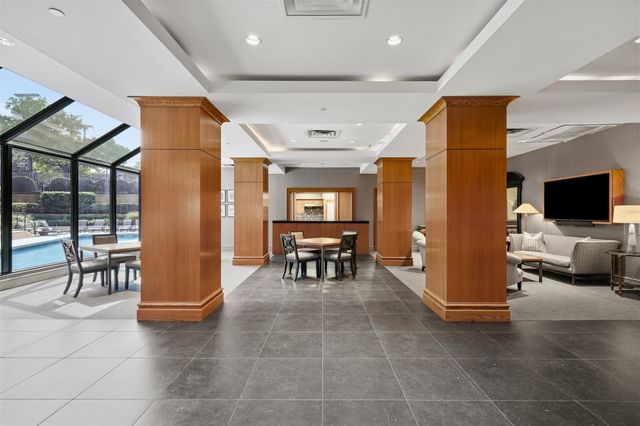 3030 Mckinney Avenue 404, Dallas, TX 75204