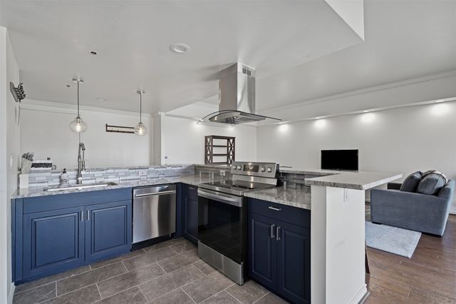 3030 Mckinney Avenue 404, Dallas, TX 75204