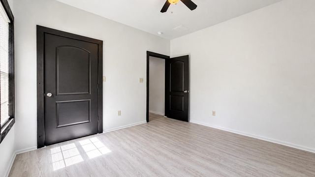 11611 Walraven Drive, Houston, TX 77336