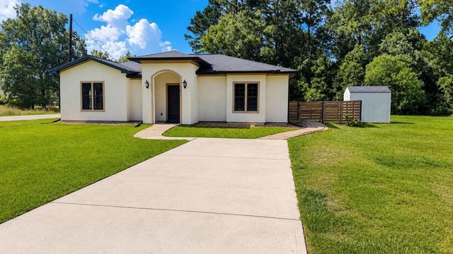 11611 Walraven Drive, Houston, TX 77336