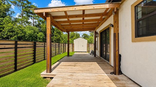 11611 Walraven Drive, Houston, TX 77336