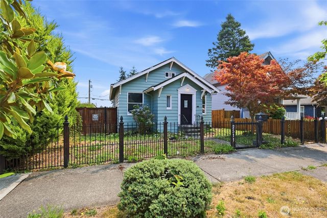 2511 Maple Street, Everett, WA 98201
