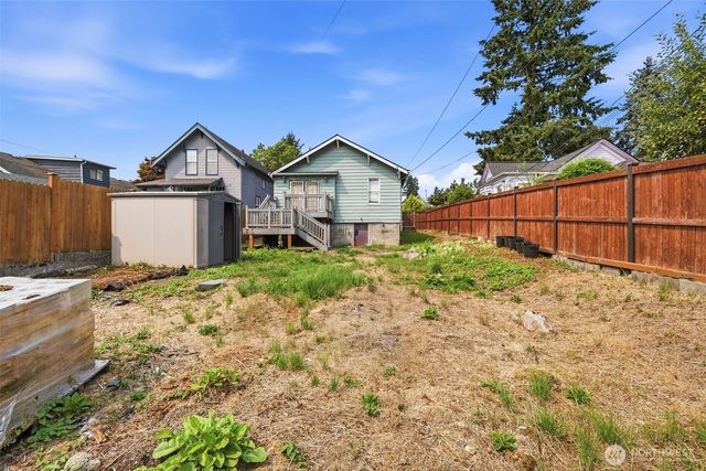 2511 Maple Street, Everett, WA 98201