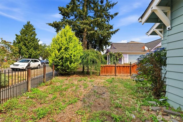 2511 Maple Street, Everett, WA 98201