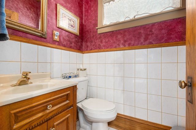 1001 S Main Street, Yorkville, IL 60560