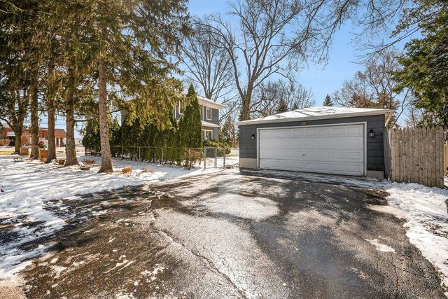 1001 S Main Street, Yorkville, IL 60560