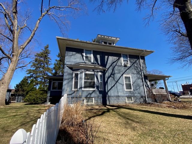 1001 S Main Street, Yorkville, IL 60560