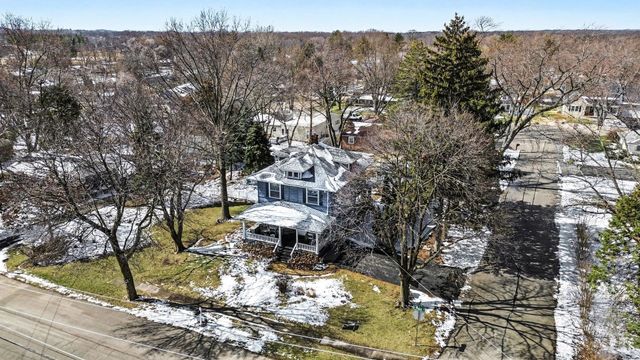 1001 S Main Street, Yorkville, IL 60560