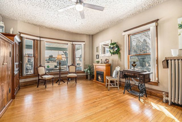 1001 S Main Street, Yorkville, IL 60560