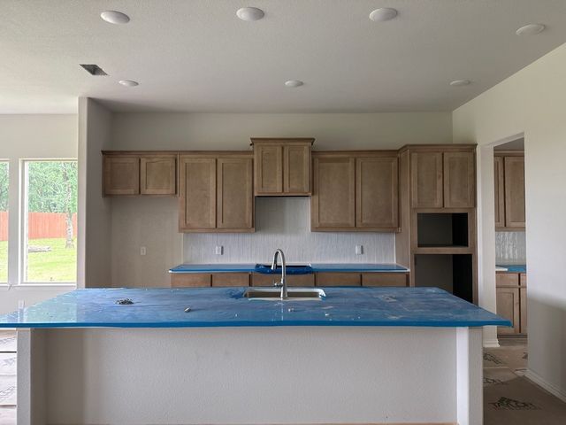 412 Guadeloupe Lane, Springtown, TX 76082